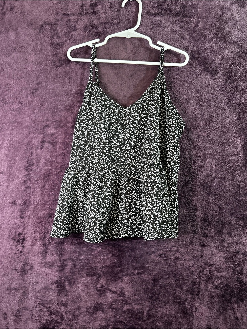 SHEIN Black and White Floral Peplum Cami